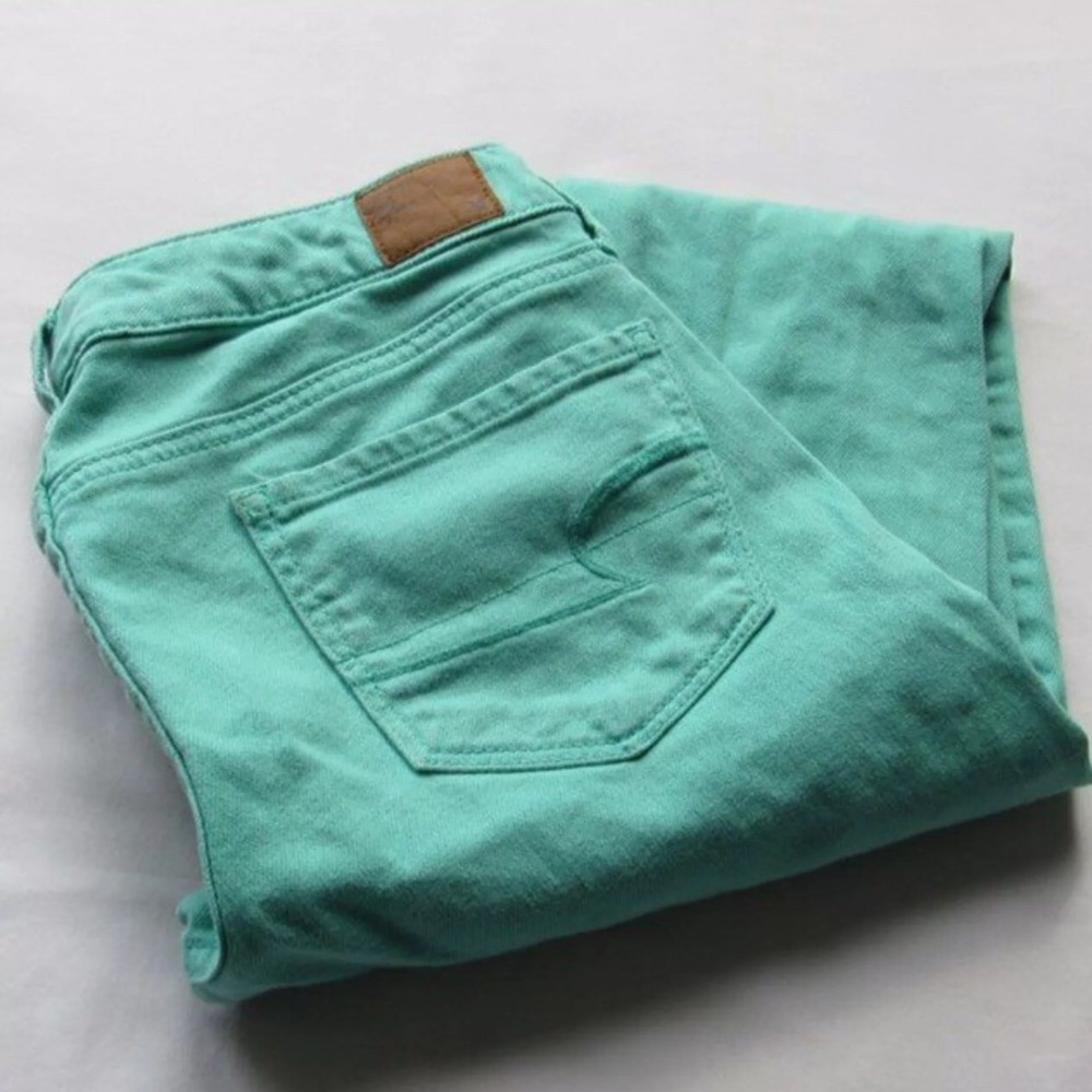 American Eagle Mint Jeans